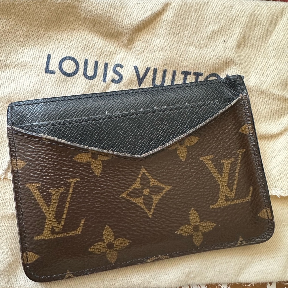 Louis Vuitton card holder